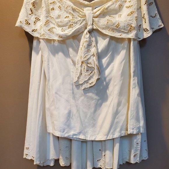 VINTAGE BATTENBURG LACE GYPSY BLOUSE and SKIRT